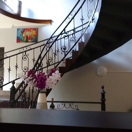 Hotel Telav Holl à Telavi Extérieur photo