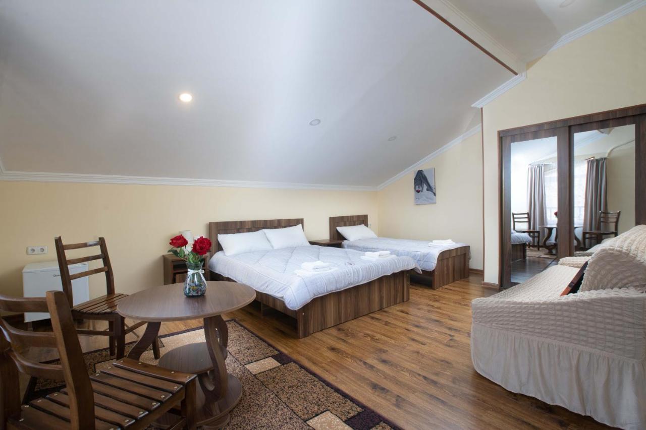 Hotel Telav Holl à Telavi Extérieur photo