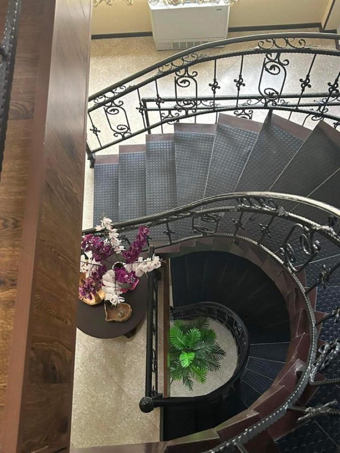 Hotel Telav Holl à Telavi Extérieur photo